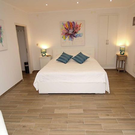 Studio Lorena Mali Lošinj Esterno foto