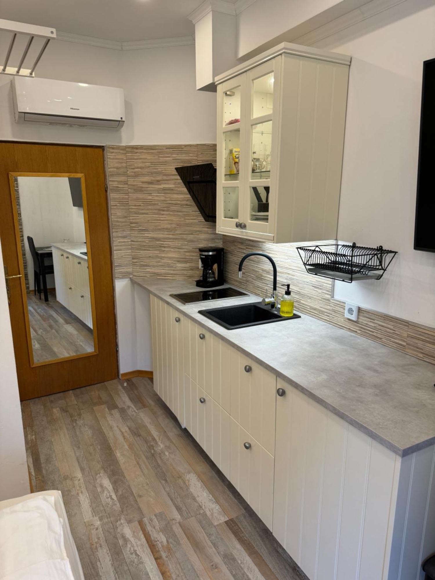 Studio Lorena Mali Lošinj Esterno foto